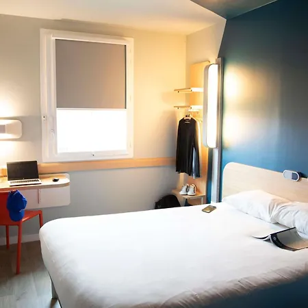 Ibis Budget Saint Quentin Yvelines - Velodrome فندق