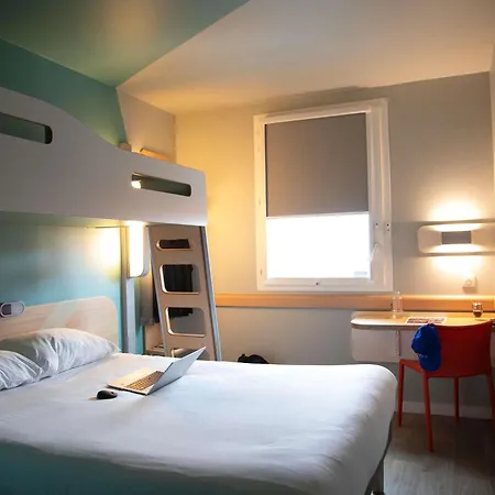 Ibis Budget Saint Quentin Yvelines - Velodrome فندق 2*