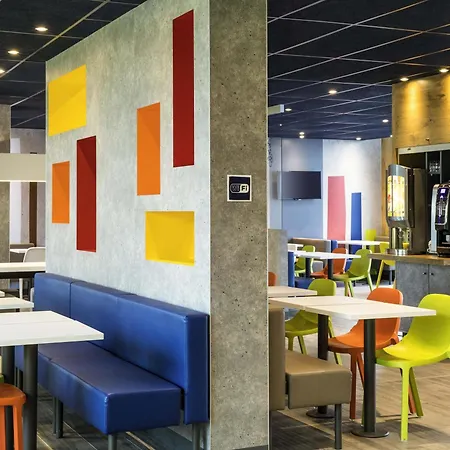Ibis Budget Saint Quentin Yvelines - Velodrome