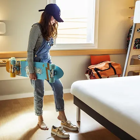 فندق Ibis Budget Saint Quentin Yvelines - Velodrome مونتينيو لي بروتون