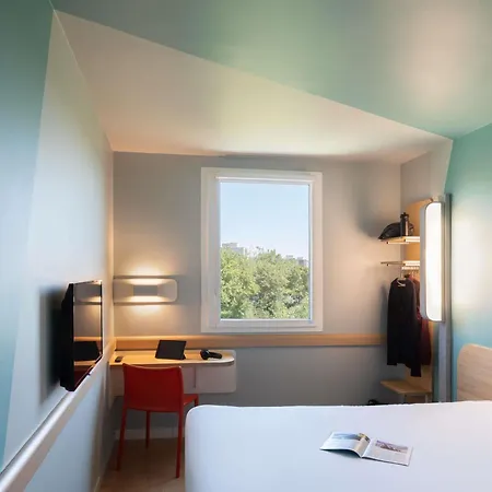 Ibis Budget Saint Quentin Yvelines - Vélodrome