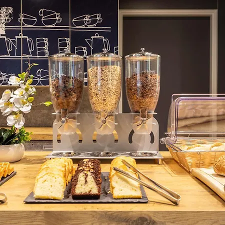 Ibis Budget Saint Quentin Yvelines - Velodrome Montigny-le-Bretonneux