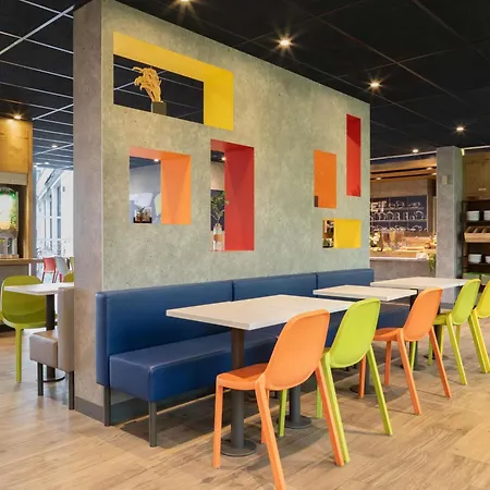 Hotel Ibis Budget Saint Quentin Yvelines - Velodrome Montigny-le-Bretonneux