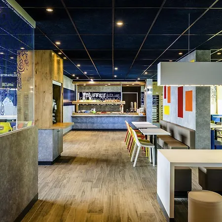 فندق Ibis Budget Saint Quentin Yvelines - Velodrome